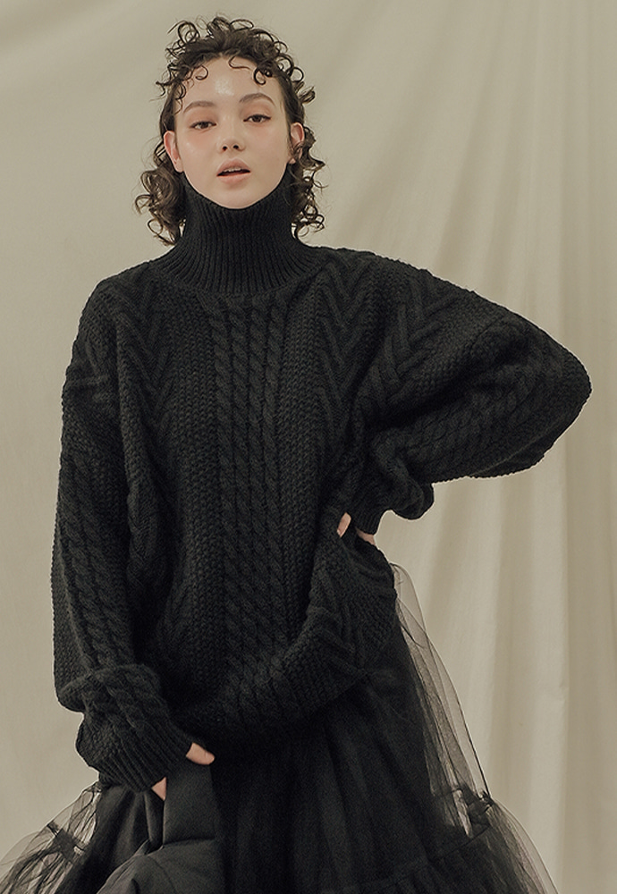 aran turtleneck wool pola knit sweater (black)