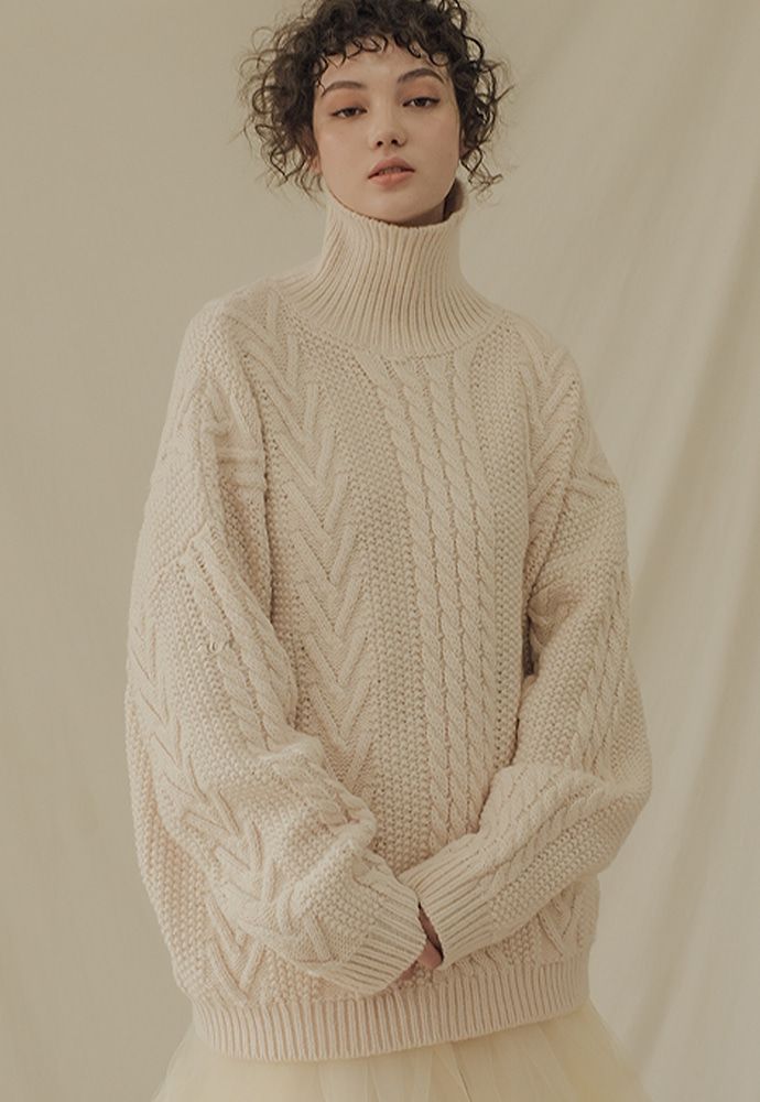 aran turtleneck wool pola knit sweater (ivory)